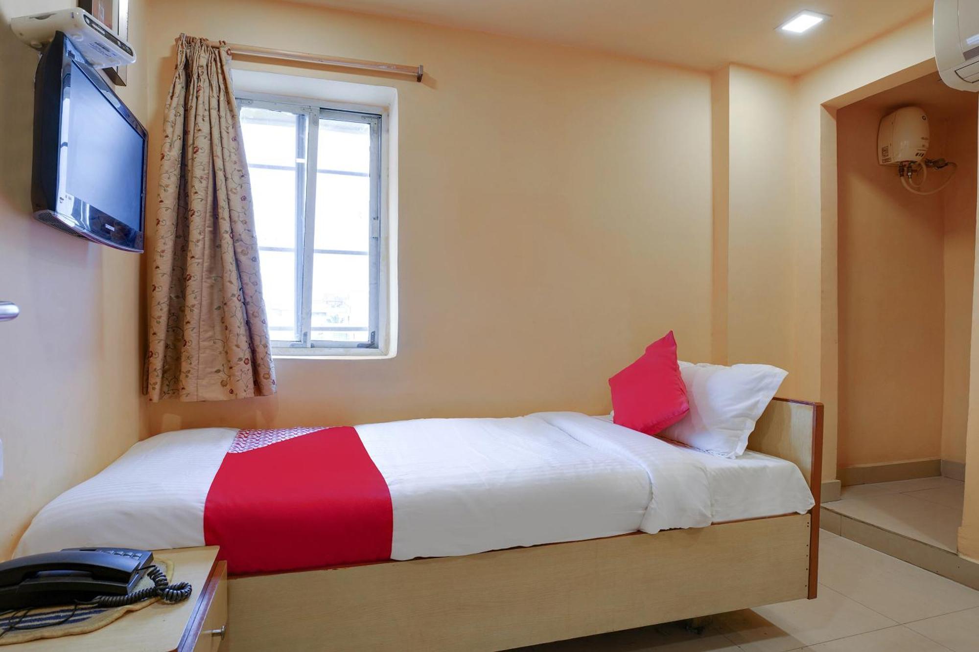 Hotel O Shanta Residency Lodge Sururnagar Exteriér fotografie