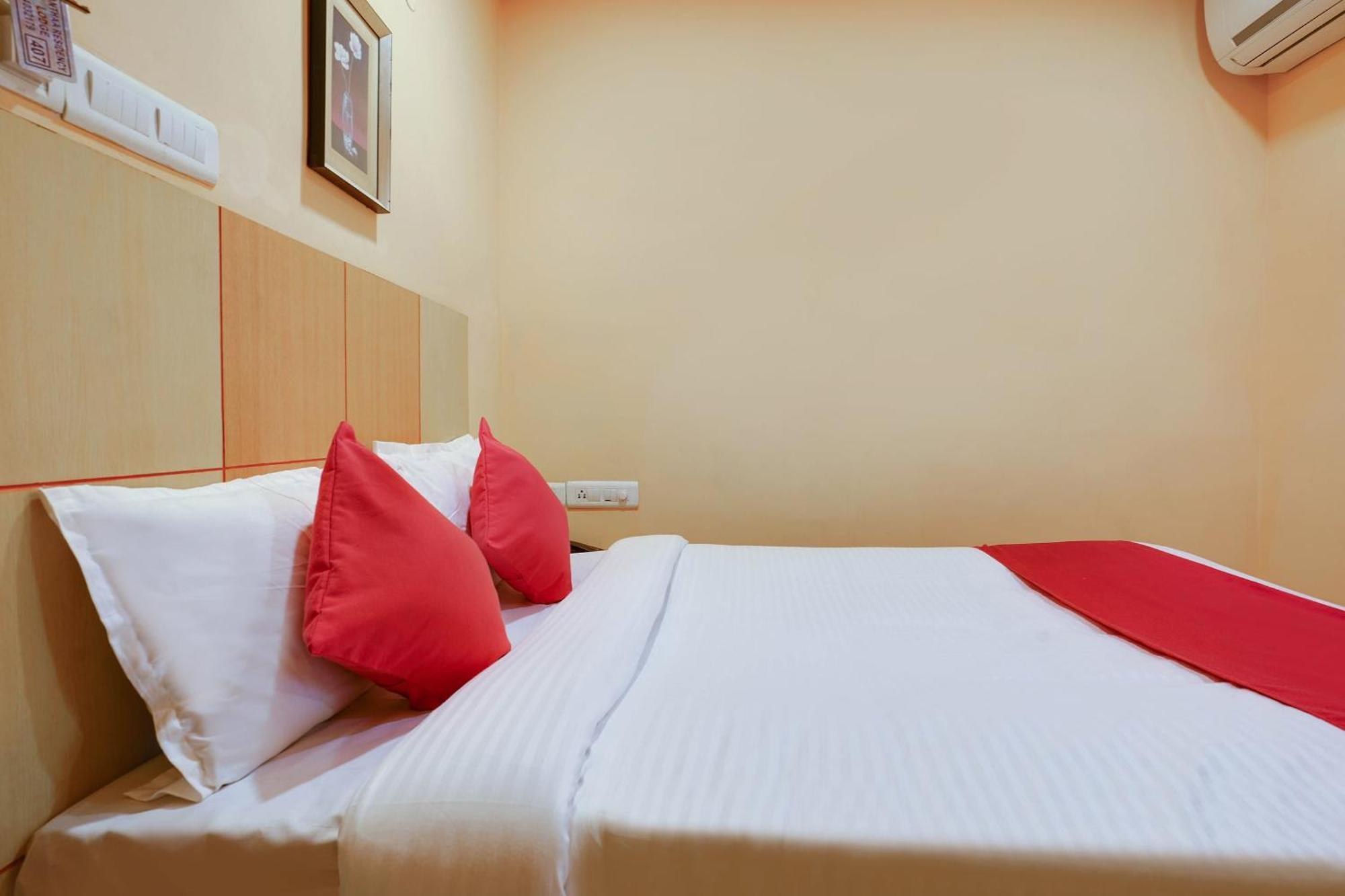Hotel O Shanta Residency Lodge Sururnagar Exteriér fotografie