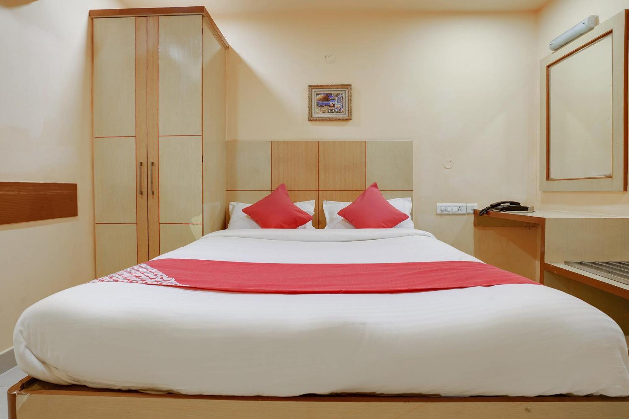 Hotel O Shanta Residency Lodge Sururnagar Exteriér fotografie